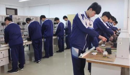 藍海職業學校有哪些適合男生的技術專業？