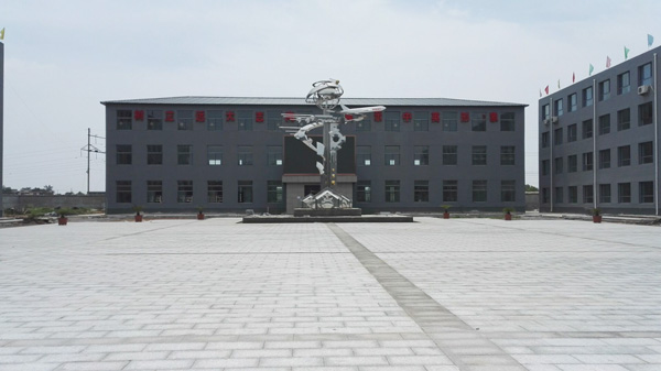 石家莊中英航空學校有什么就業保障和獎勵措施？